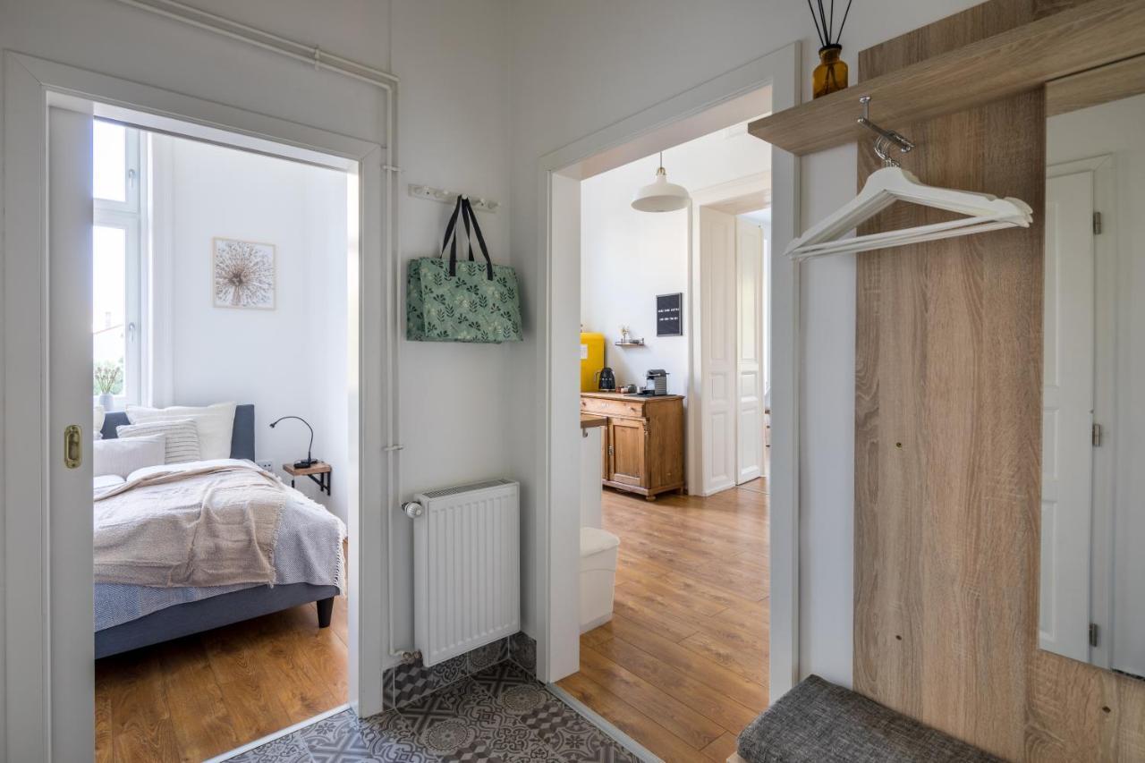 Goger Apartman Sopron Esterno foto